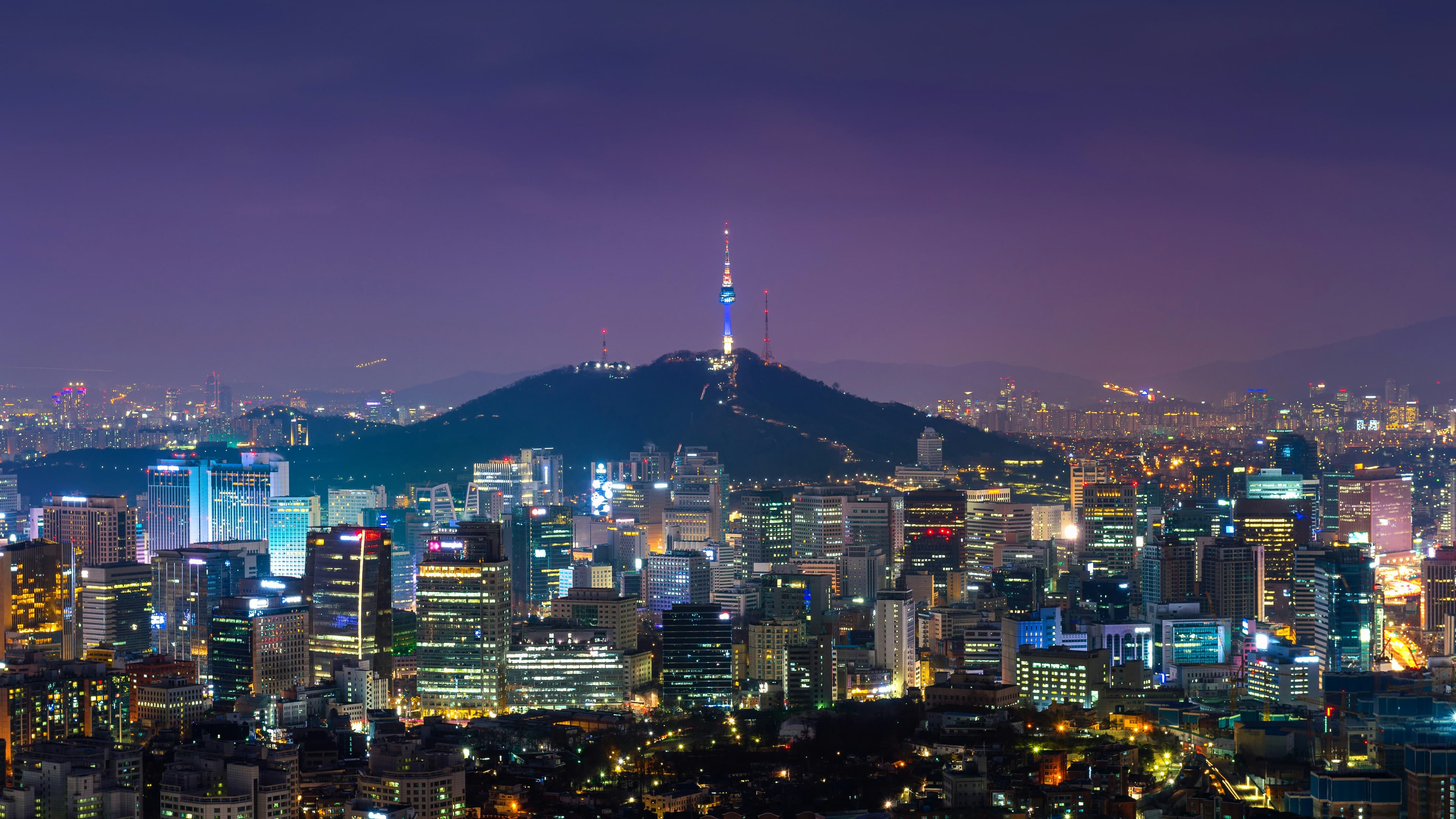 Skyline Seoul với tháp Namsan