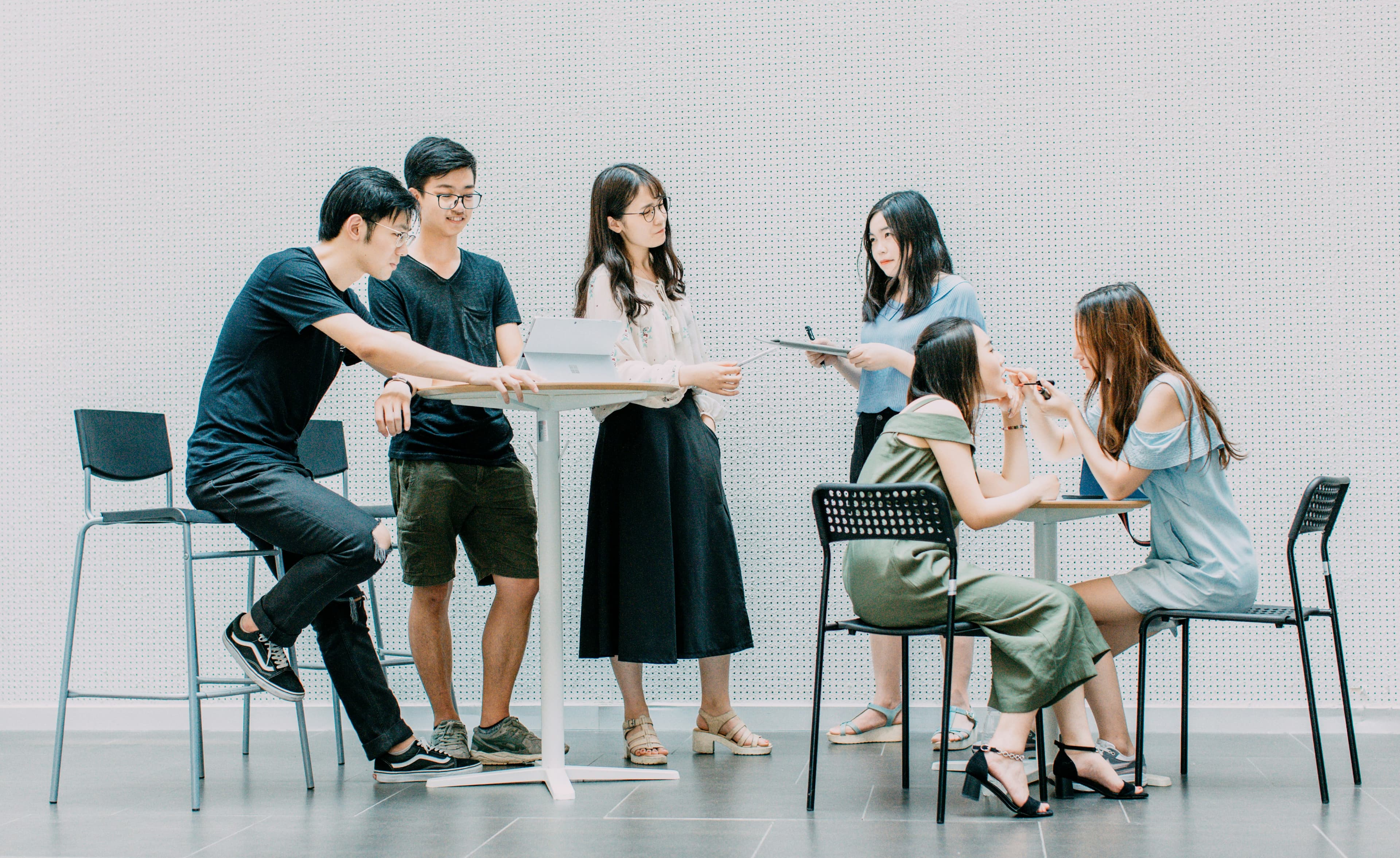 Giai đoạn 1: Chuẩn Bị Tại Việt Nam — Xây dựng nền tảng vững chắc trước khi khởi hành